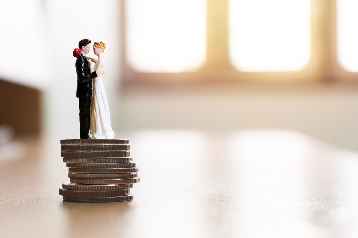 Plan Your Unexpected Wedding Costs With A Personal Loan For Wedding